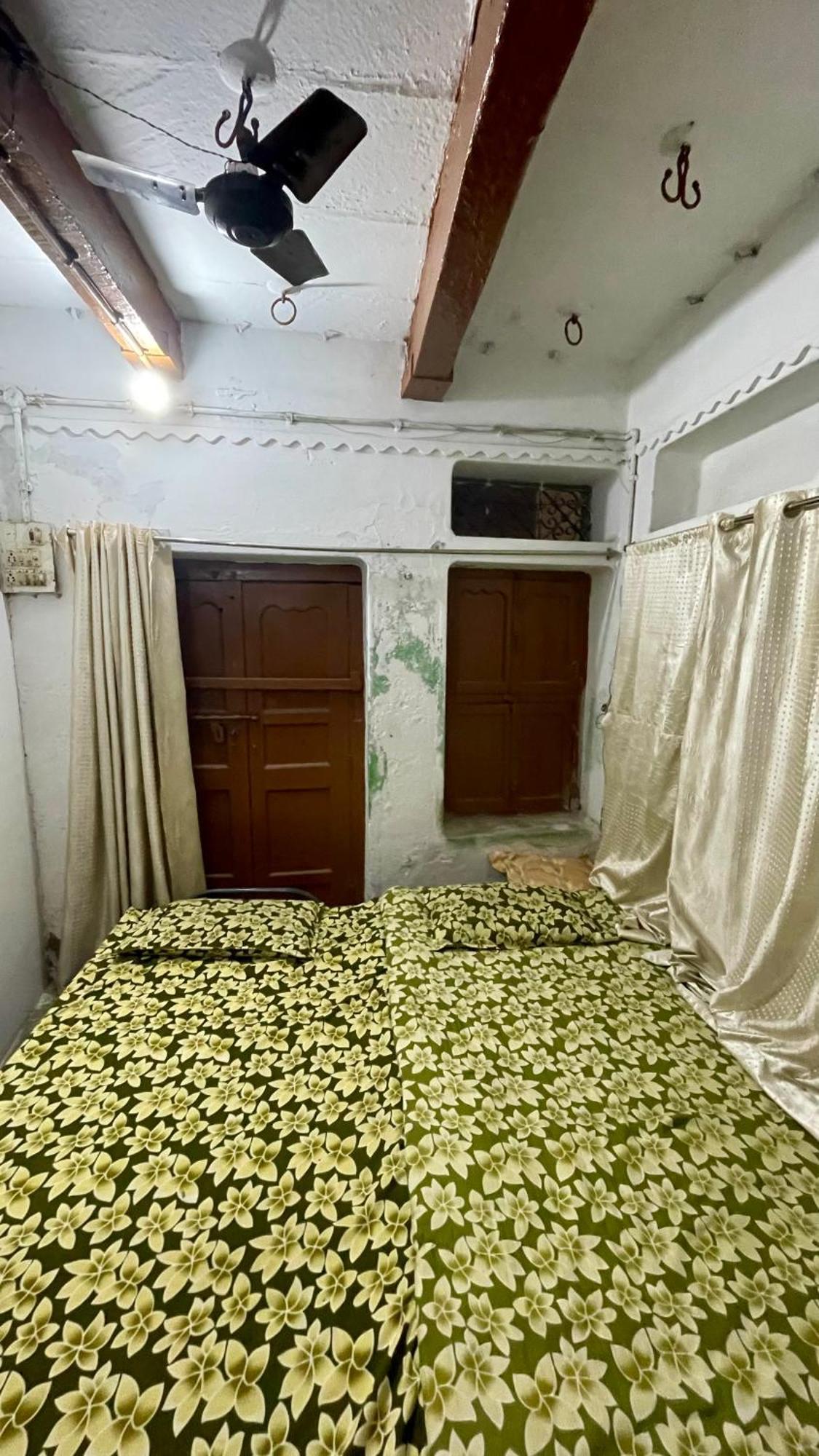 Sheetla Guest House 바라나시 외부 사진